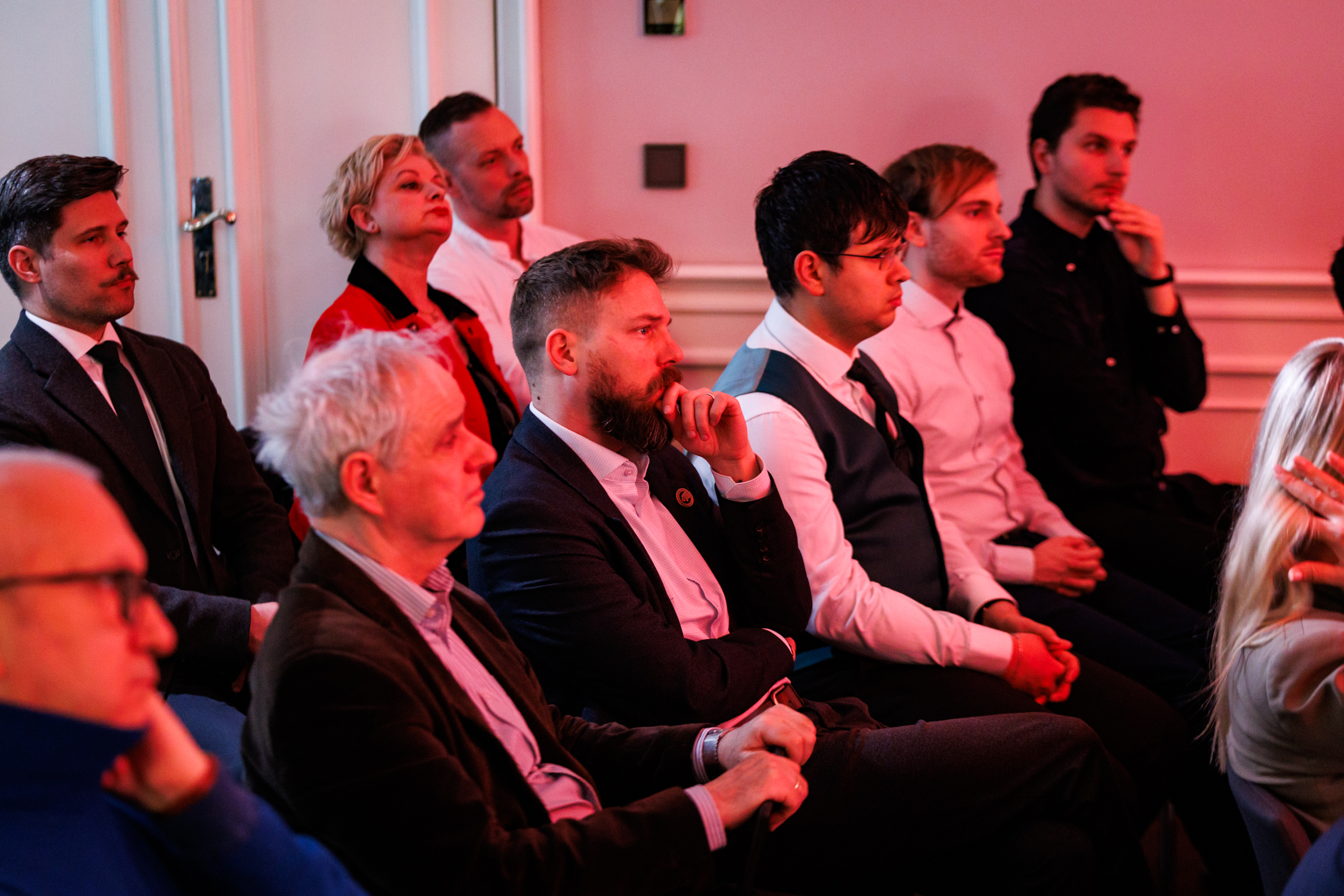 THM Albania eloadas 250410 030